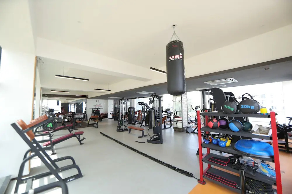 VRR Hotel's And Convention Centre
