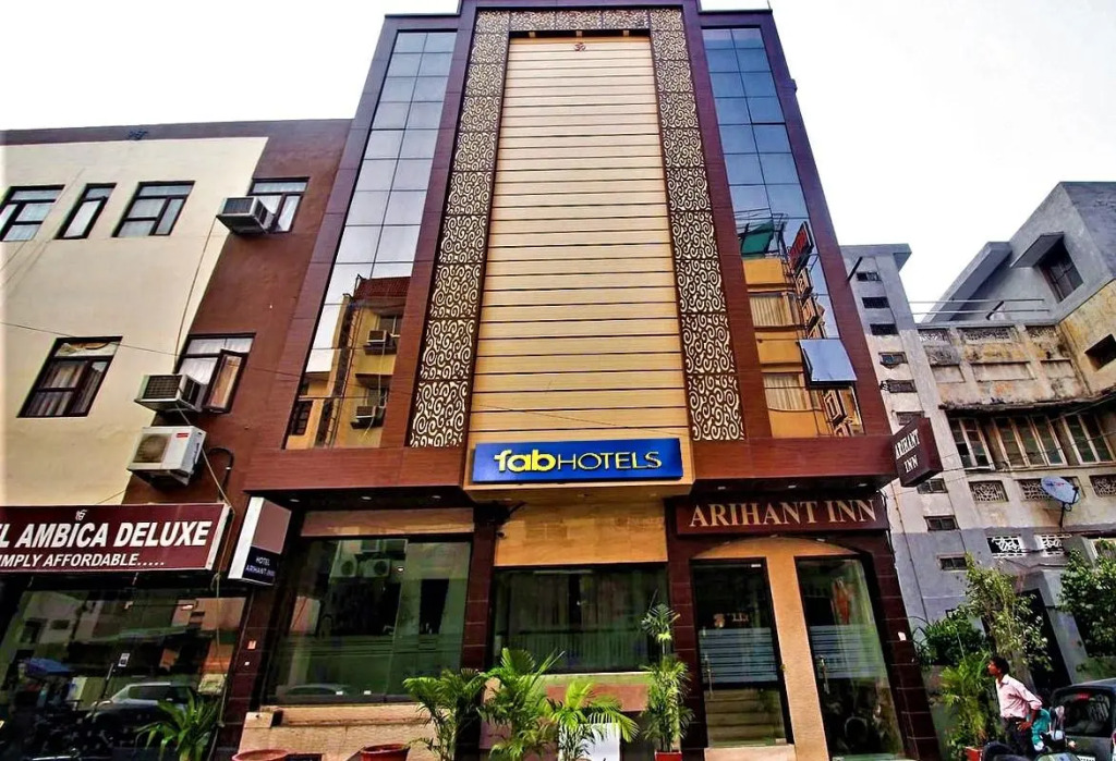 Fabhotel Arihant Inn