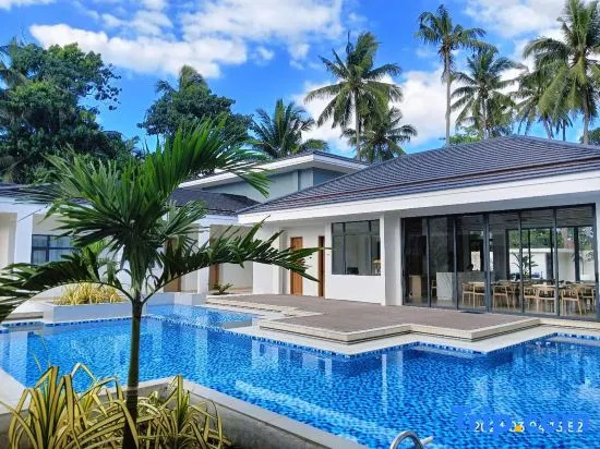 Cocotree Resort