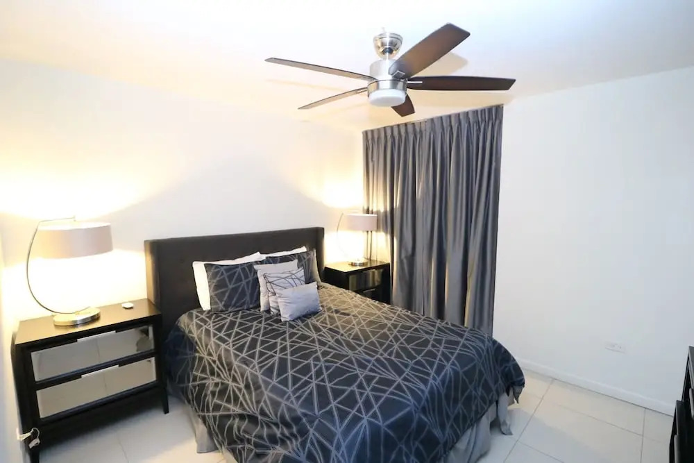 Oceanvista Condominiums by Cheap Getaway