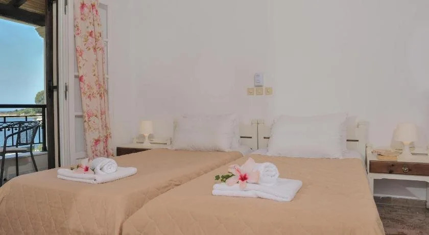 Kalamionas Studios & Apartments