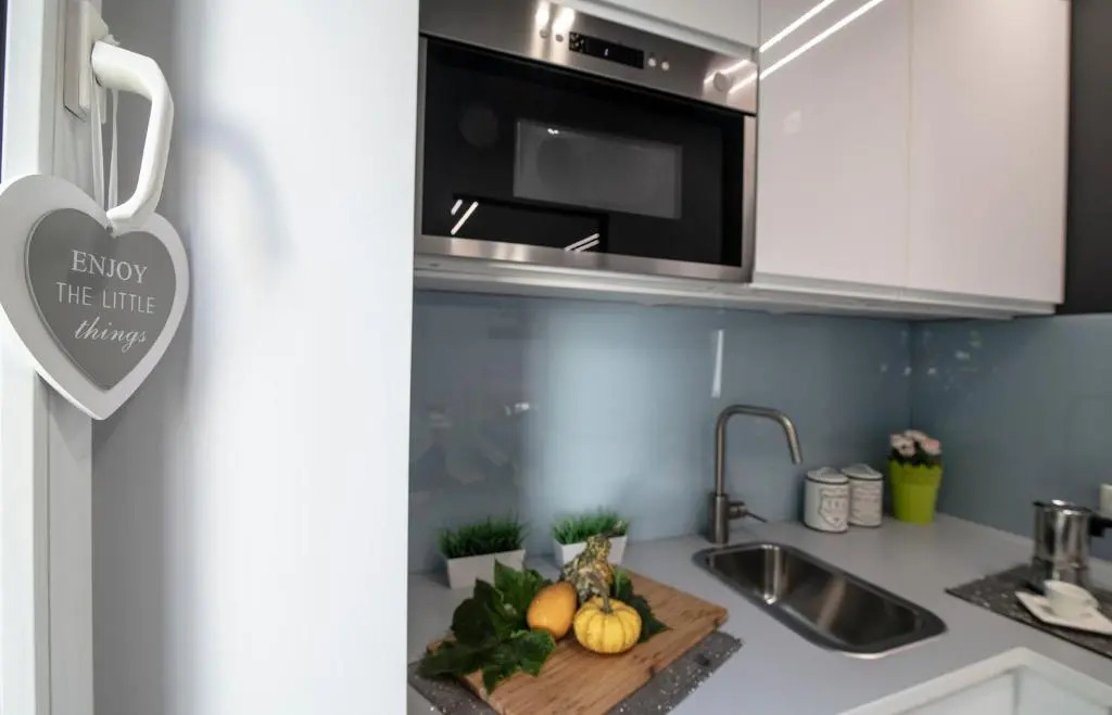 WLR Apartments - Hoza I