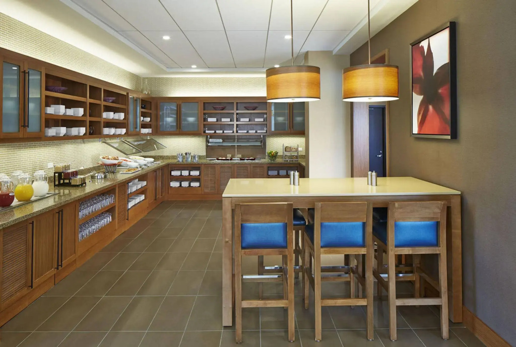 Hyatt Place Lansing-East