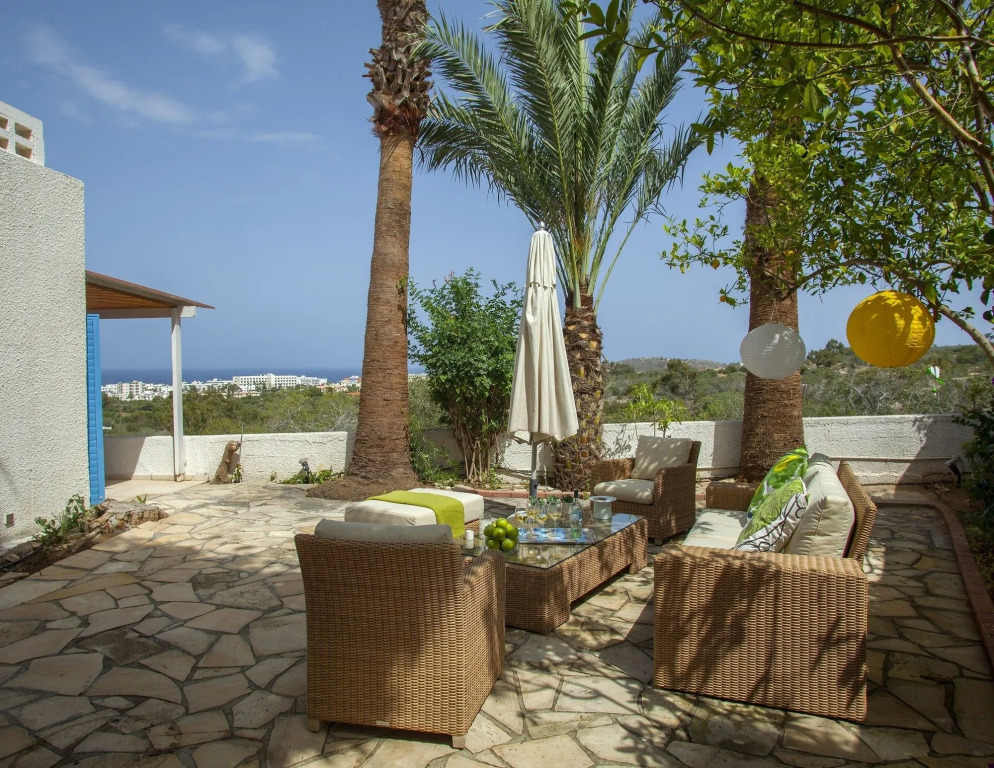 Louis St. Elias Resort & Waterpark