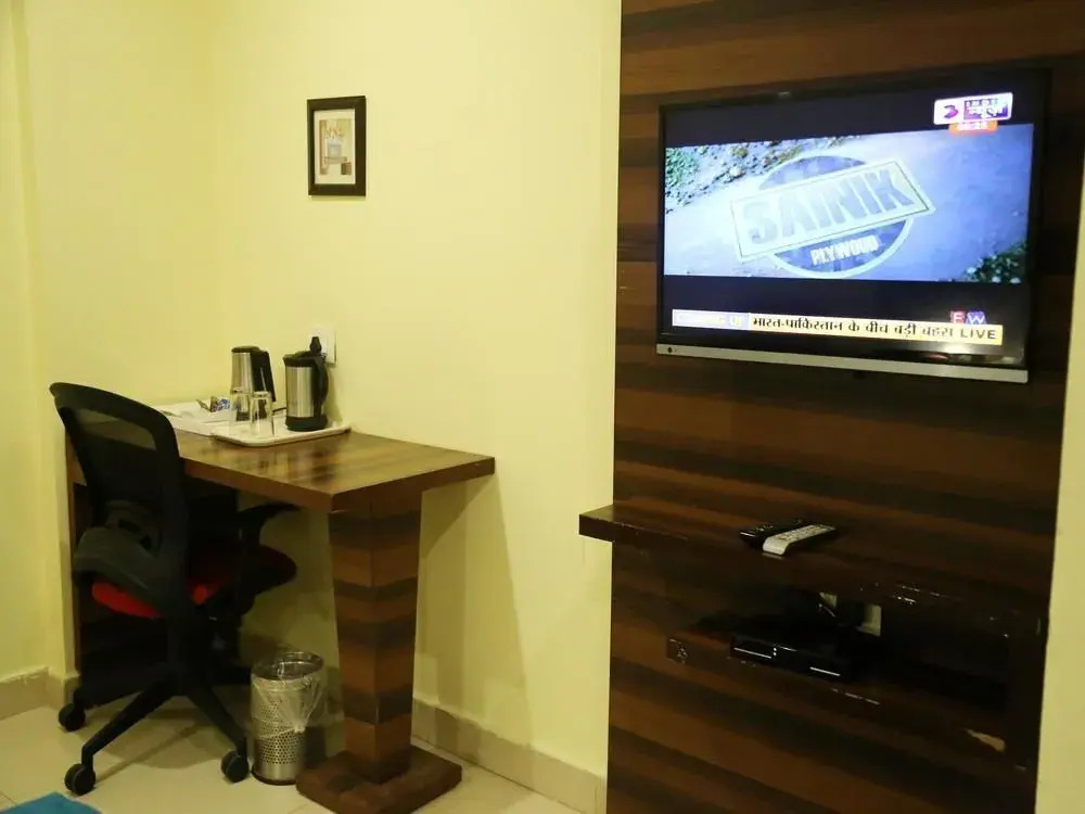 Hotel Grand Horizon by OYO Rooms
