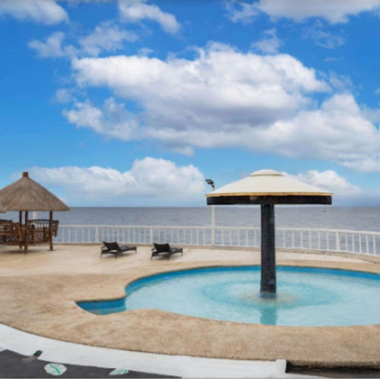 Costa De Leticia