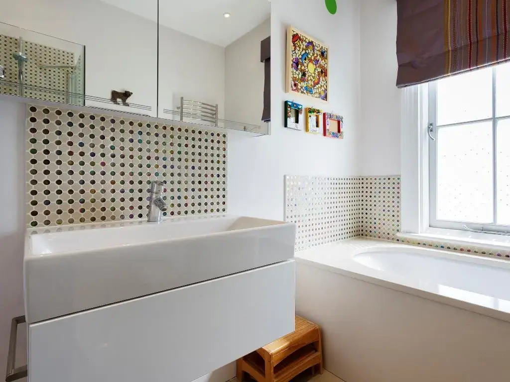 Veeve - Five Bedroom House In Wandsworth