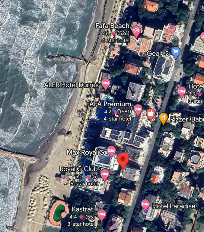 Cheap studios , 10 meters from beach
