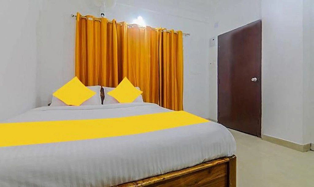 Around Stays-Rising Hills, Tapovan