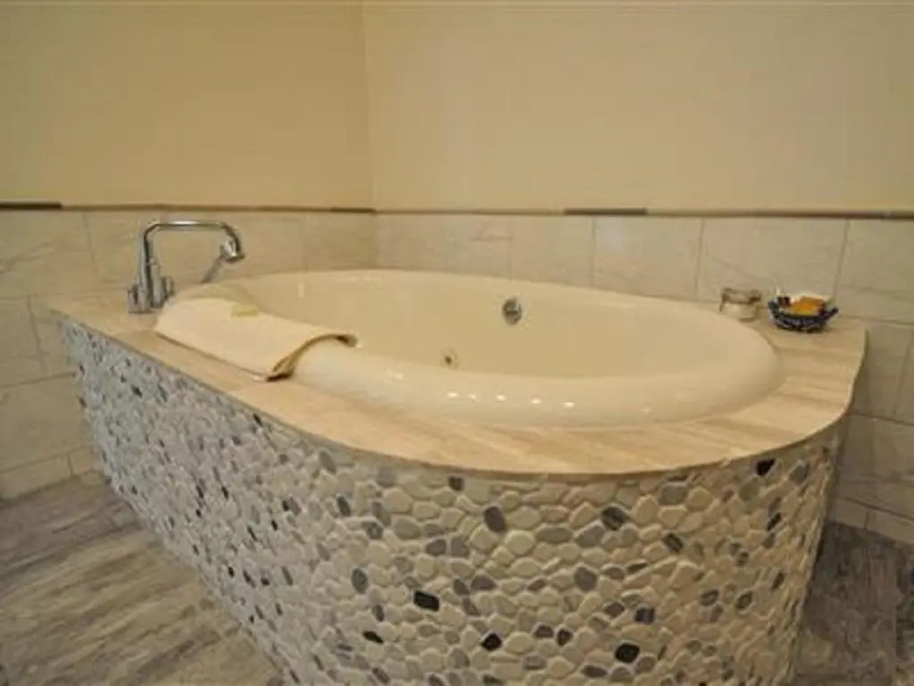 Sage Hill Inn & Spa