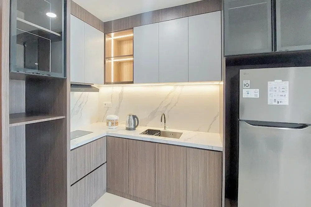Elegant 2BR Apartment at The Reiz Condominium Medan