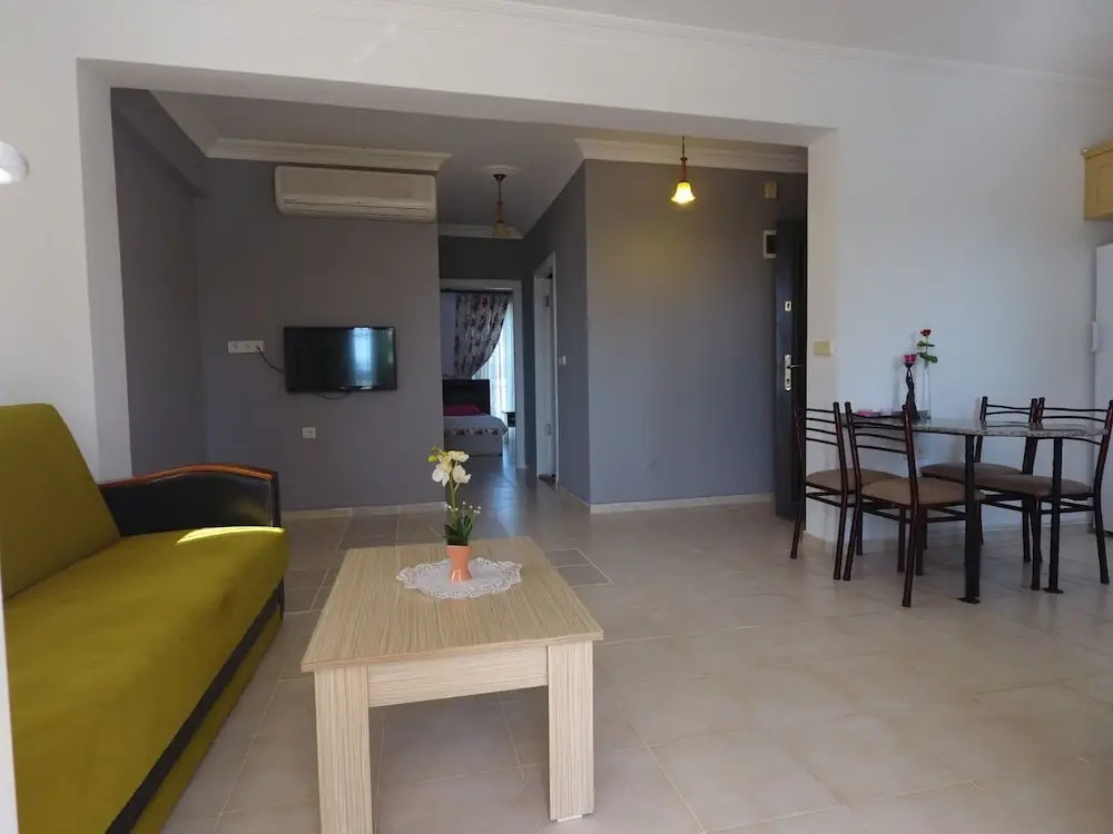 Calis Beach Apartments