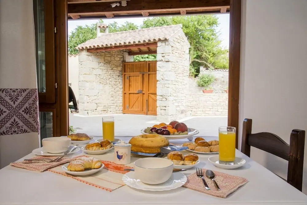 Albergo Diffuso Il Mandorlo