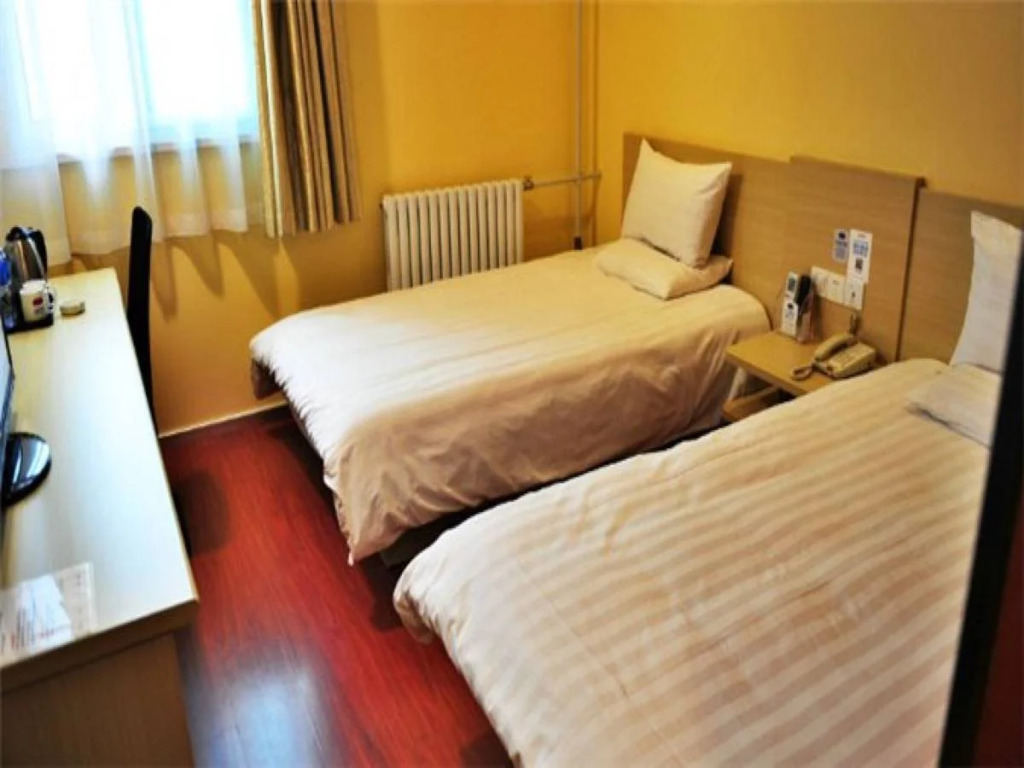 Hanting Express Beijing Sihui