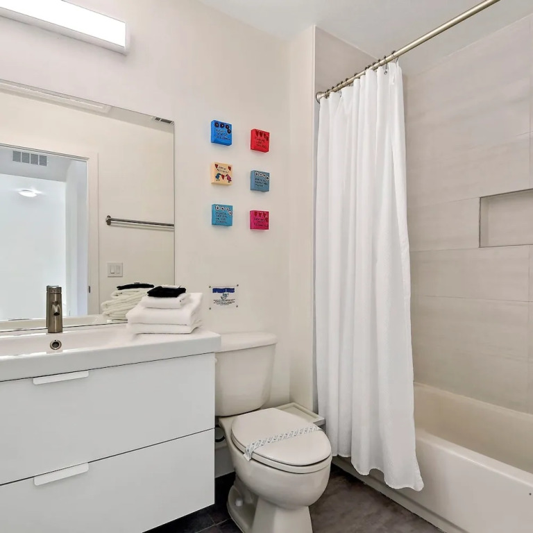 139 Stunning 3BD Home Inside Disney Area