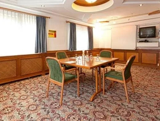 Alpenhotel