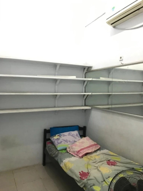 Kost Urip Sumoharjo