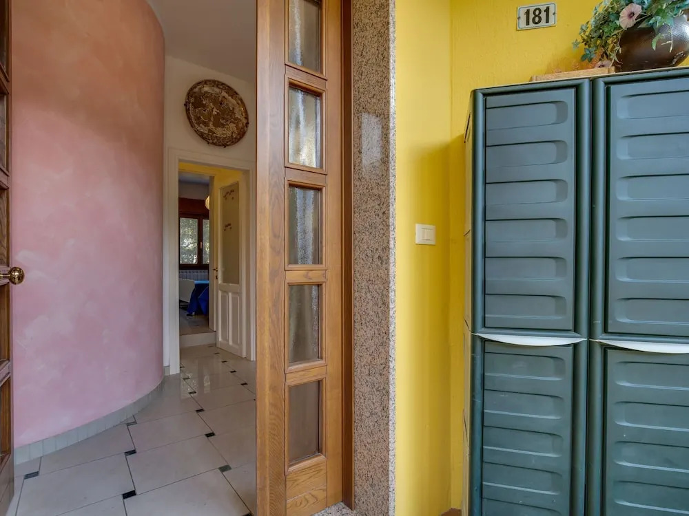 Lovely Apartment in Rosolina Mare Near Sea