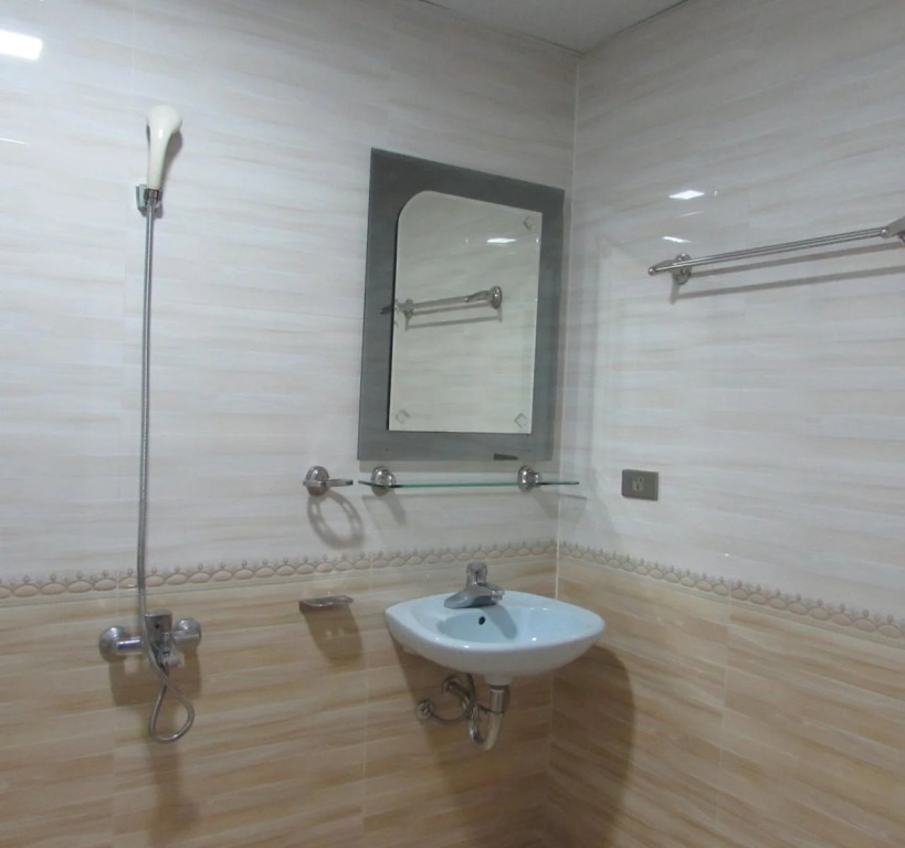 Viet Nhat Halong Hotel - Bai Chay