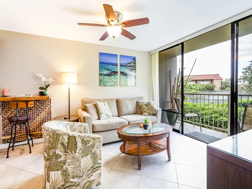 Pacific Shores B406 by RedAwning