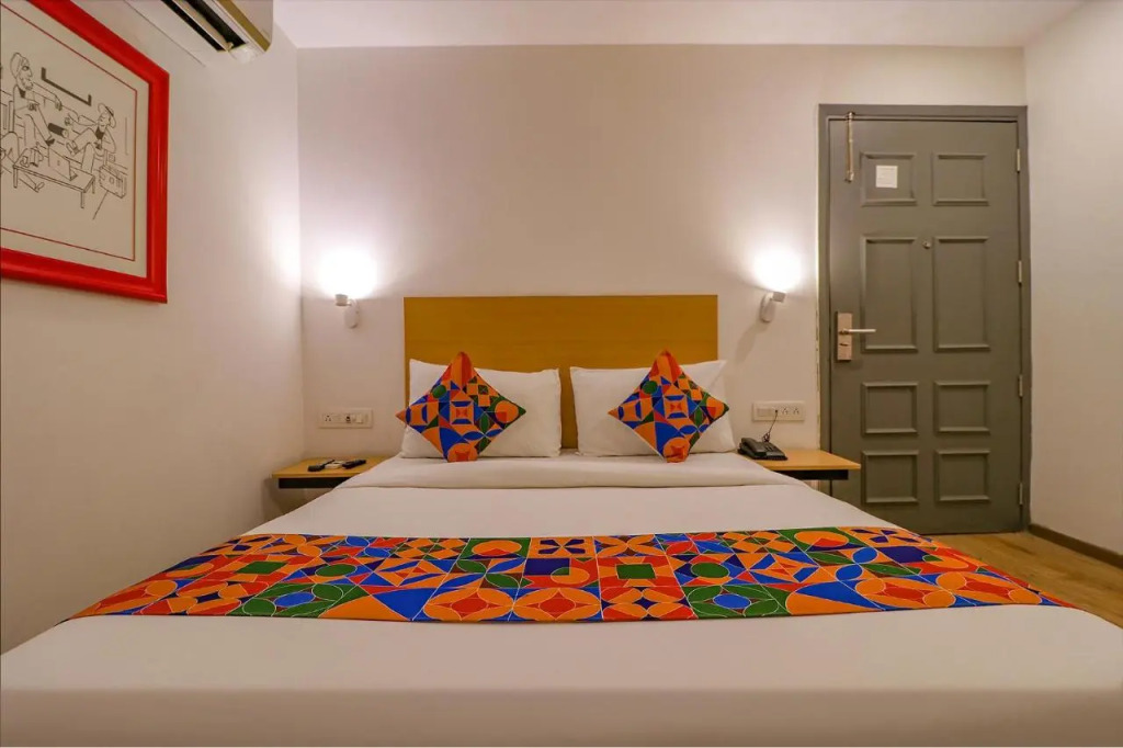 FabHotel Hargobind Enclave