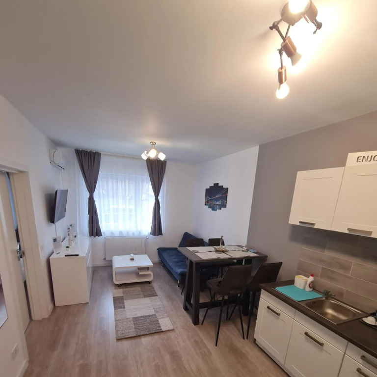 Phoenix Luxury Apartment