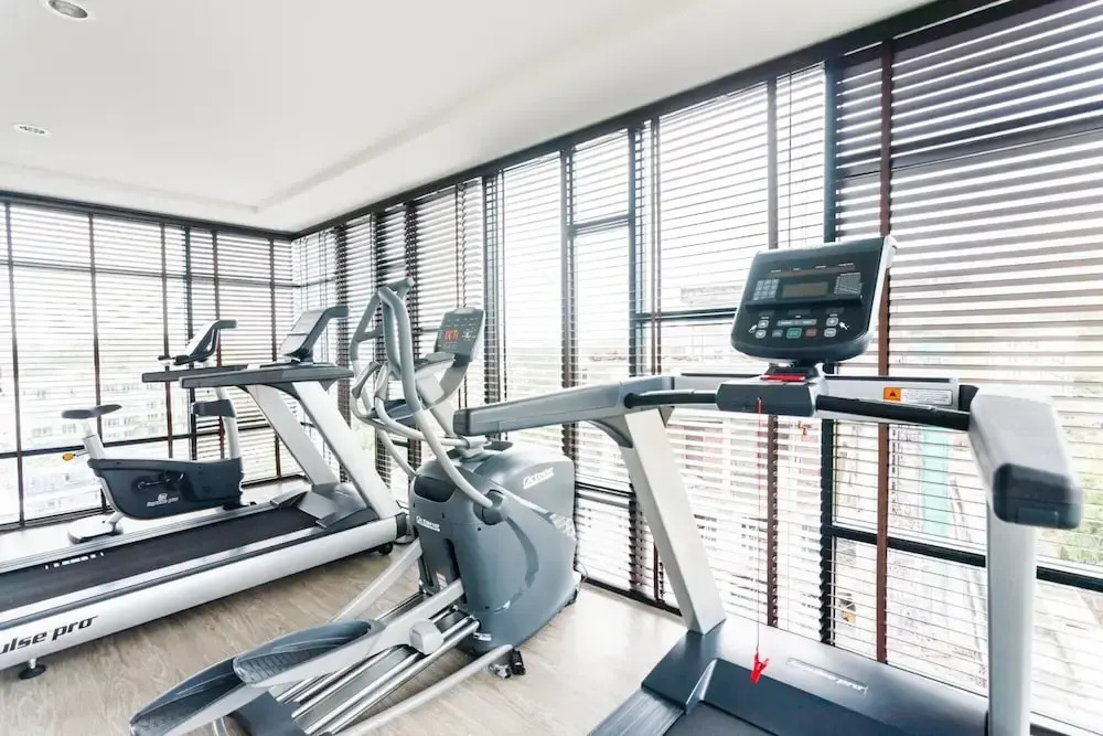 6Av 214 - Surin Beach Studio With Pool and gym