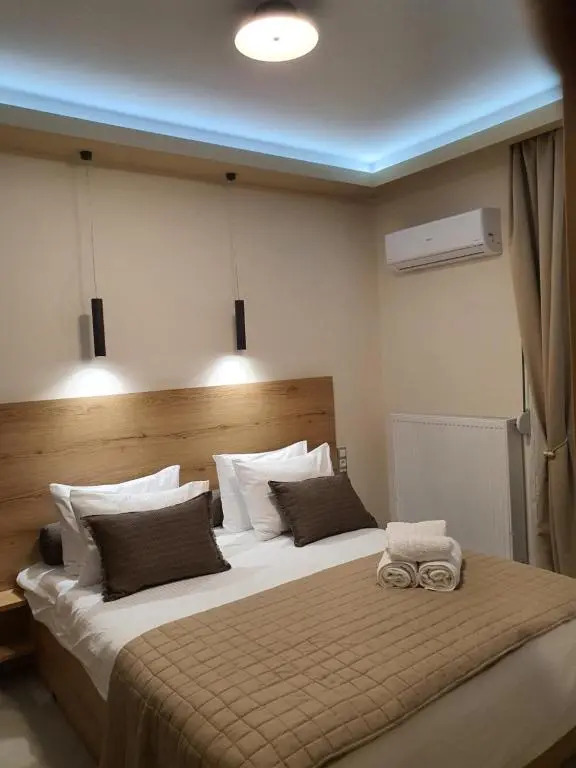 Kozani Home 01