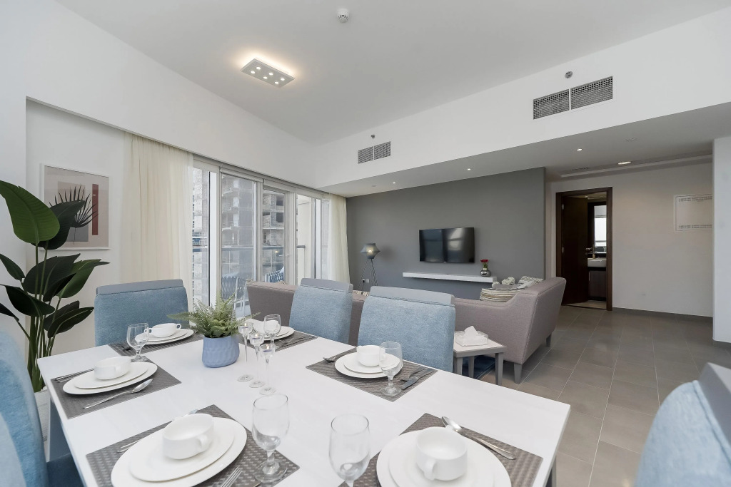 Unique Apt. With Balcony In Jam Marina