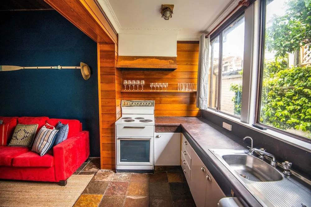 Manly Waves Studios & Apartments