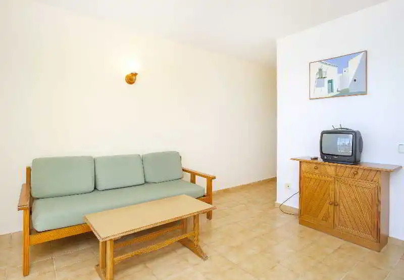 Apartamentos Mar y Playa