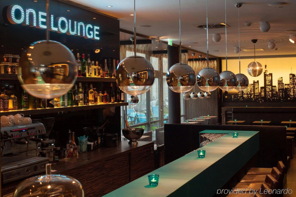 Motel One Frankfurt-East Side