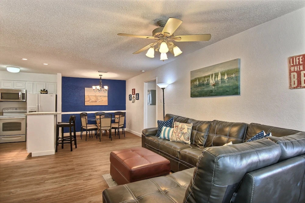 Coastal Retreat - 2 Br condo