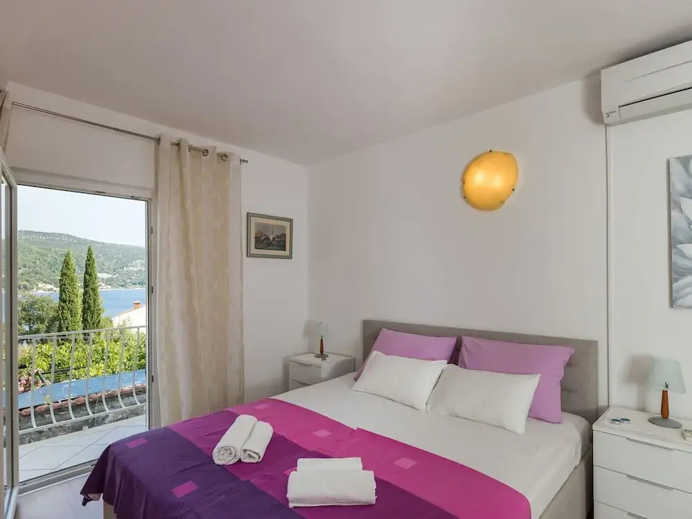 Apartments and Room Eva Slano - One Bedroom Apartment With Terrace and Sea View