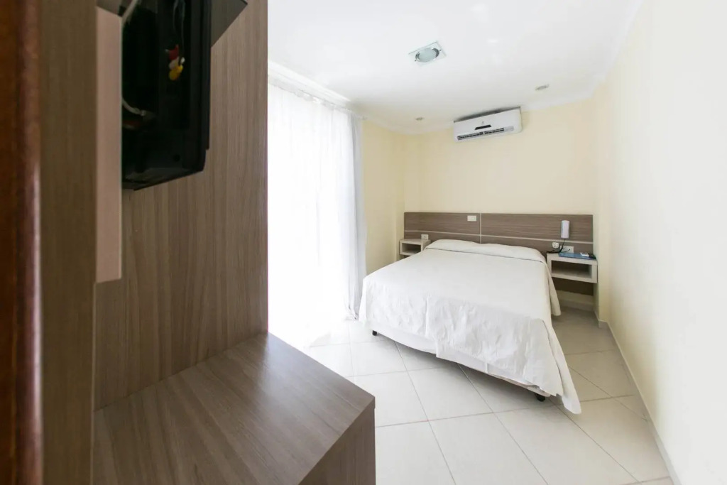Bombinhas Praia Apart Hotel Ii