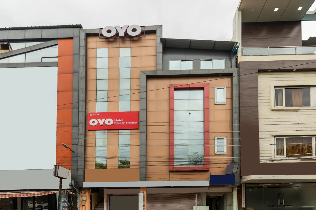 OYO 40756 Hotel Palash House