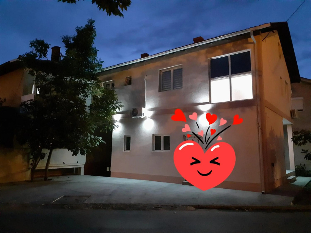 Dany Apartments
