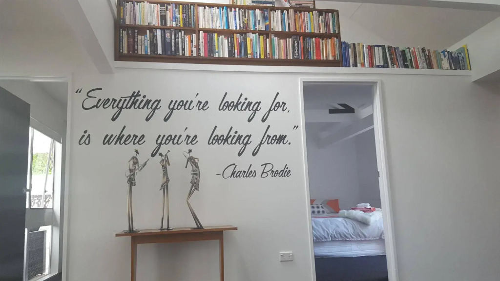 A bit of New York in Whanganui HOME STAY