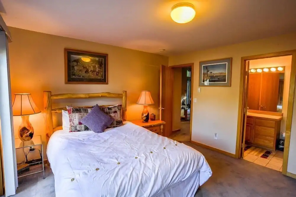 Highlander 324 Townhome with Private Hot Tub