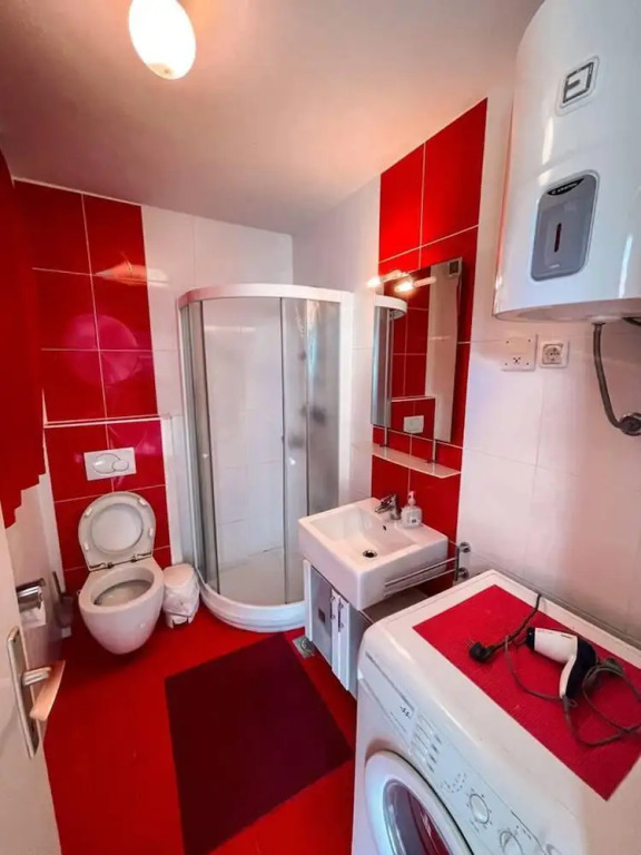Lovely 2-bedroom House in Terme Catez