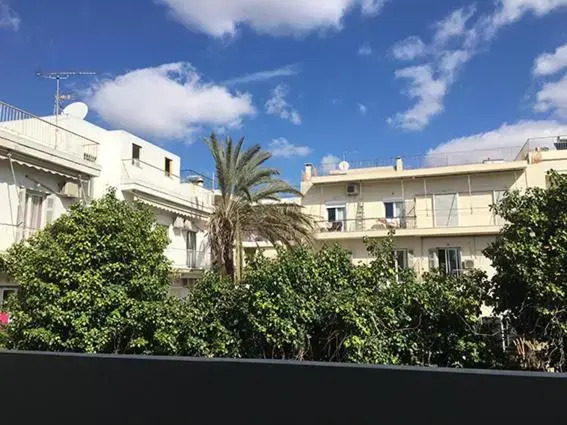 Susanna Apartments - Your Oasis in Athens Ano Petralona