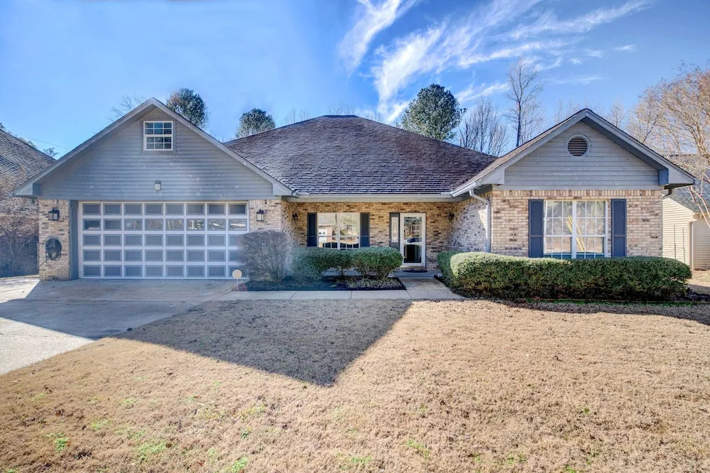Starkville Vacation Rental ~ 2 Mi to MSU