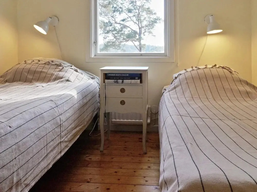 6 person holiday home in DJURHAMN-By Traum