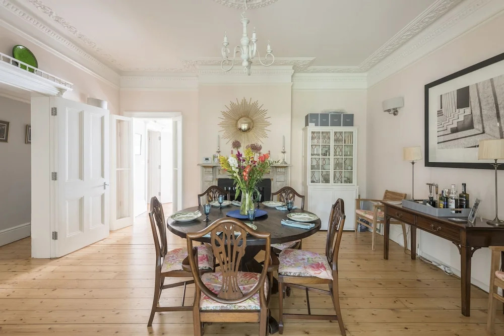 Beautiful Family home in Putney