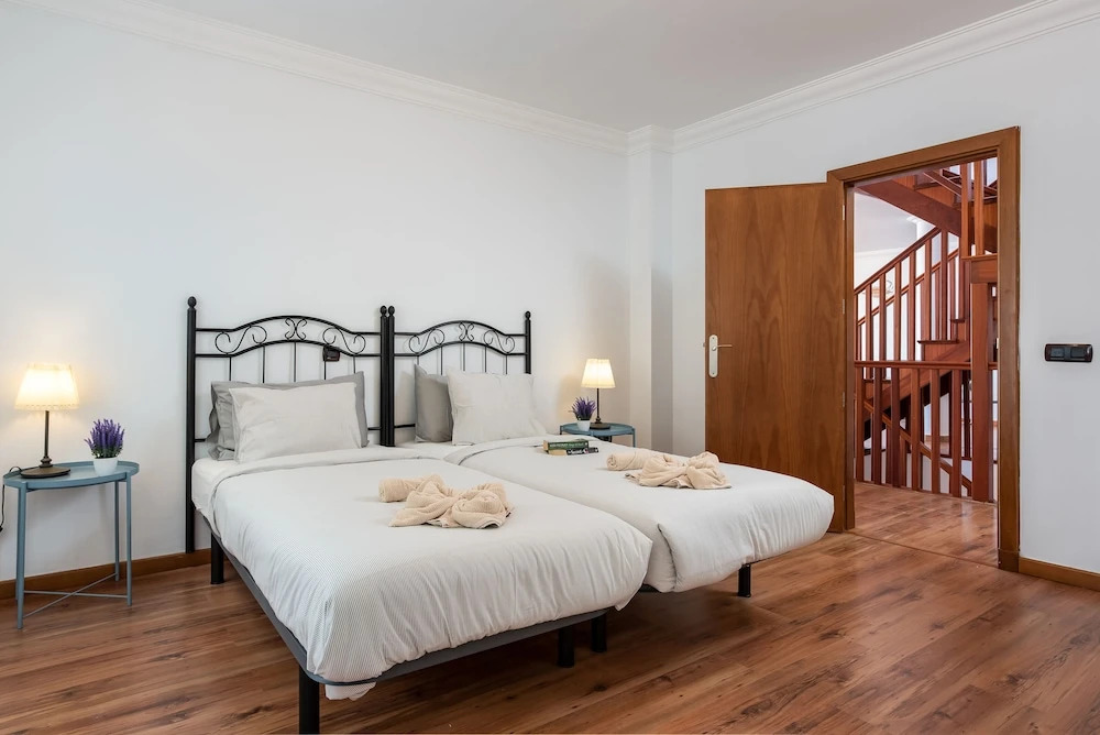 2 Charming Villa,Huge Terraces,Pool,Garden,Seaview