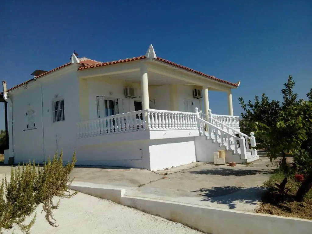 Marinis House
