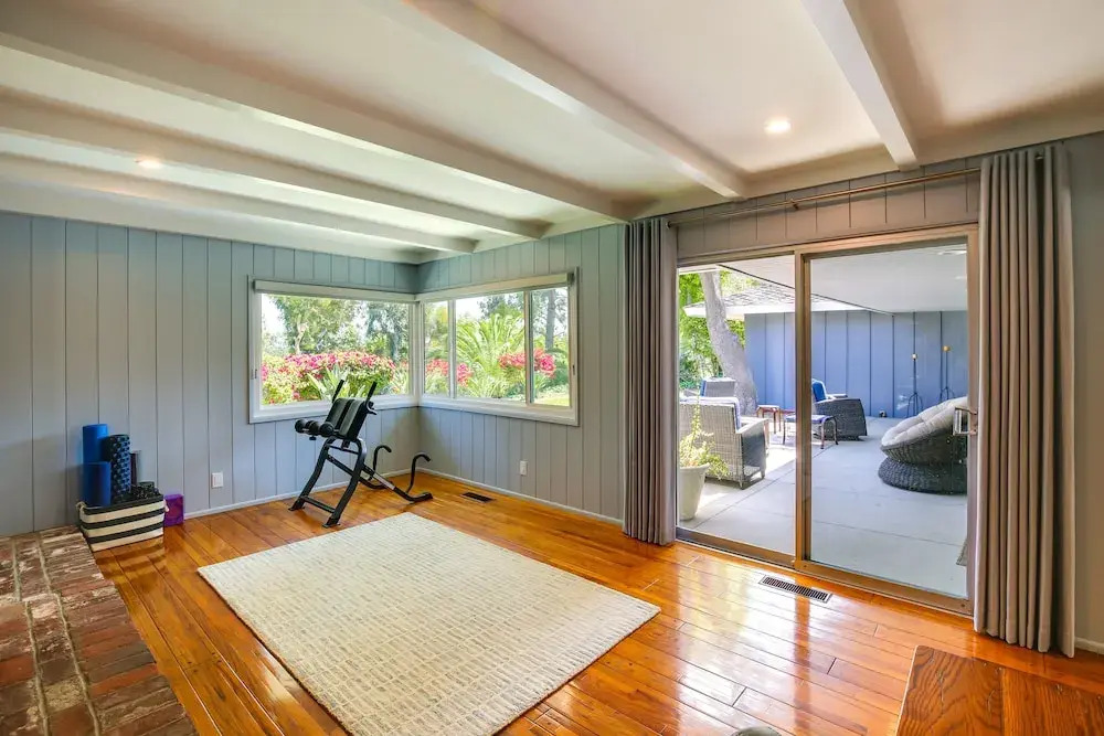Whittier Vacation Rental: Close to Hiking Trails!