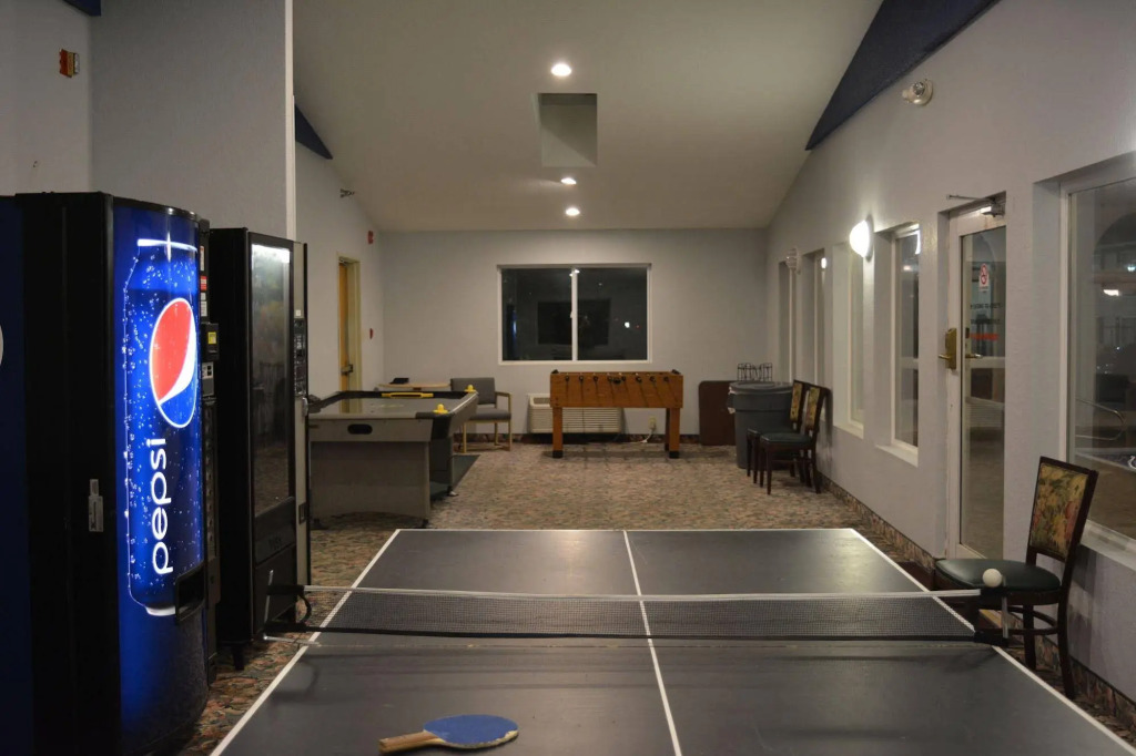 Americas Best Value Inn & Suites
