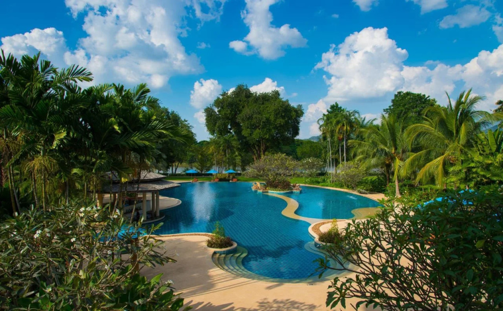 Dheva Mantra Resort