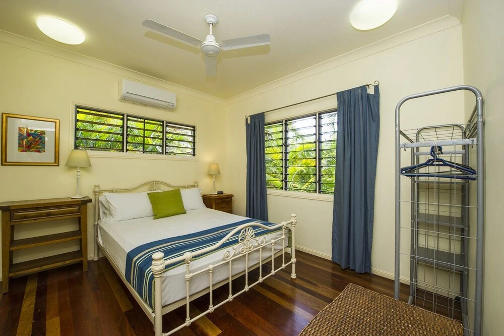 Manyana 3 Opalia Court